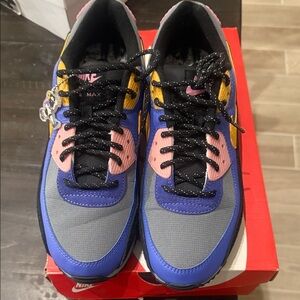 Nike men’s Air Max Blue Pink Yellow Sneakers